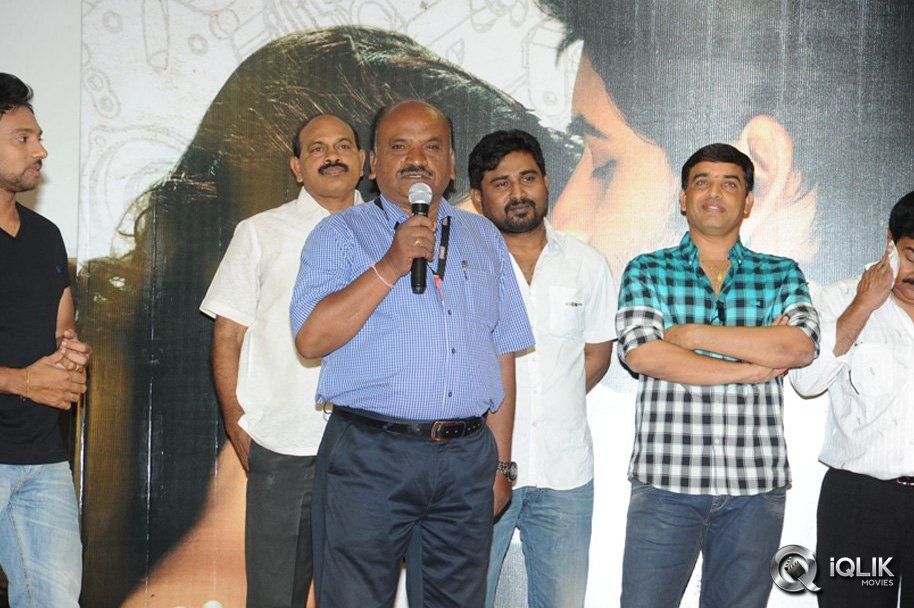 Auto-Nagar-Surya-Triple-Platinum-Disc-Function
